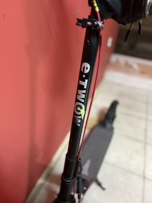 Електрическа тротинетка e-TWOW Booster S2