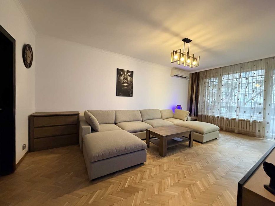 Дава се под наем Тристаен апартамент в София, Медицинска академия - 94 кв.м за 847.62 € - Снимка #6