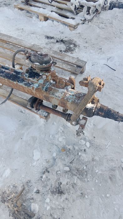 Продаются оси 200 000 тыс