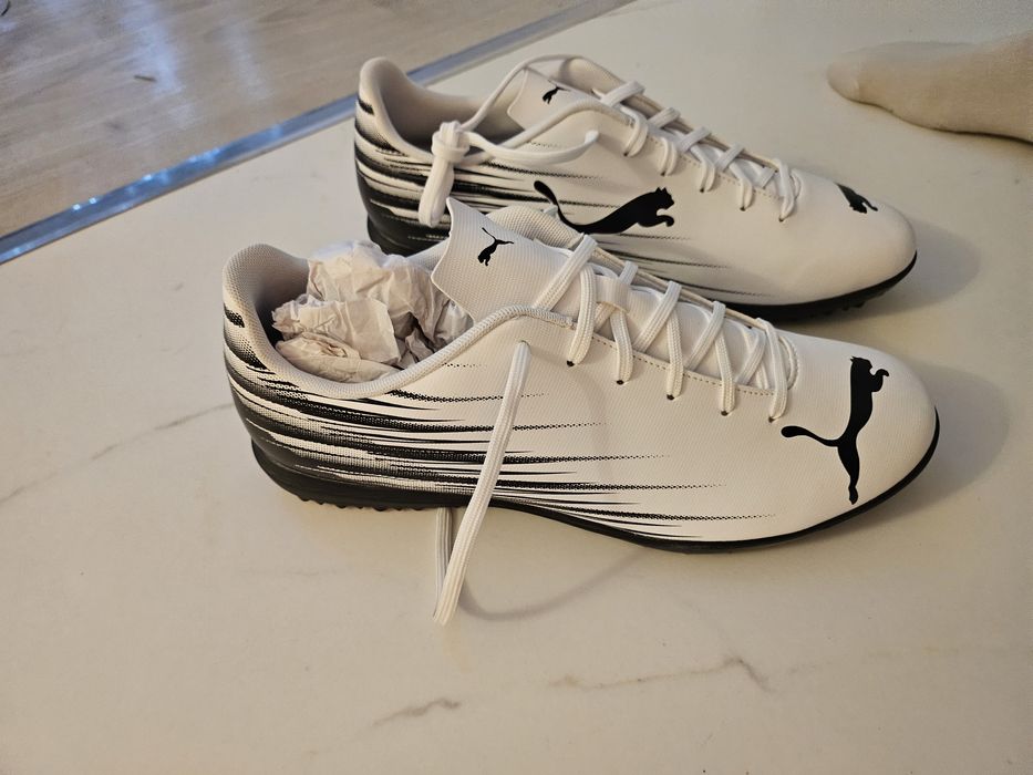 Incaltaminte fotbal sintetic puma