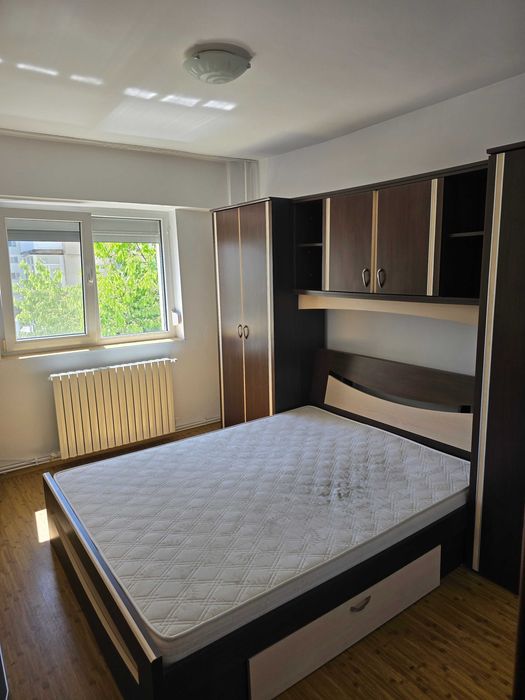 euro 97,000 Apartament 3 camere spațios – gata de mutat, zonă excelentă Târgoviște