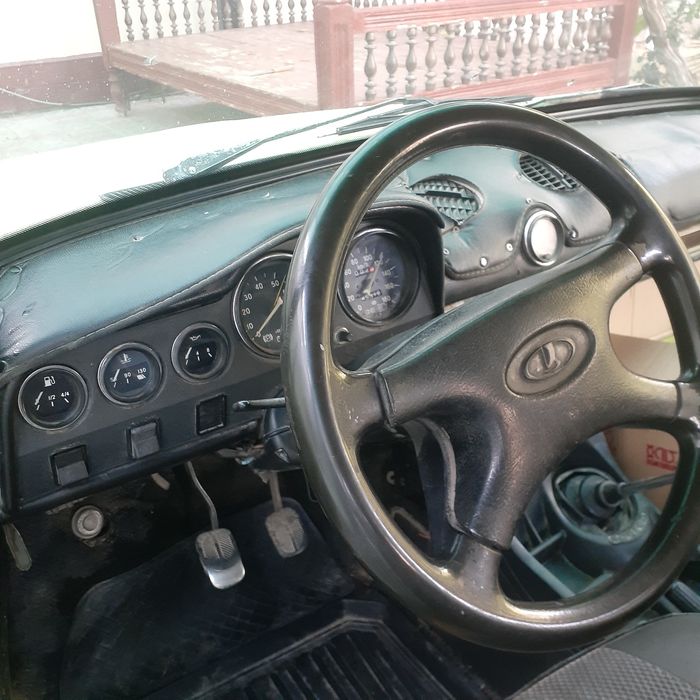 Жигули срочно сотилвди