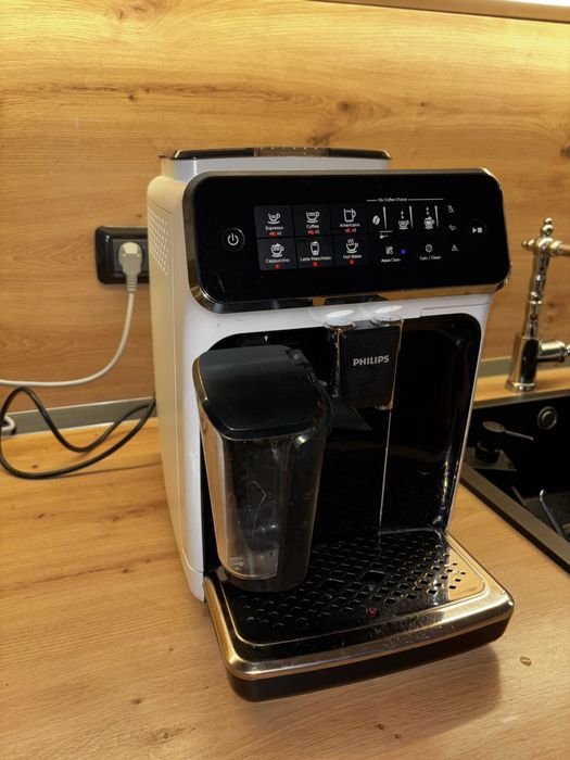 Espressor Philips EP3243/50