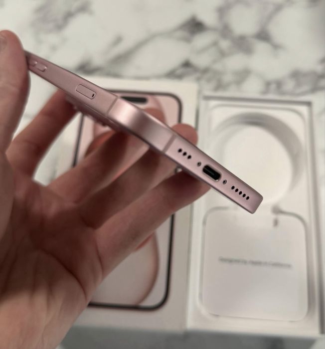 Iphone 15 pink 128 gb