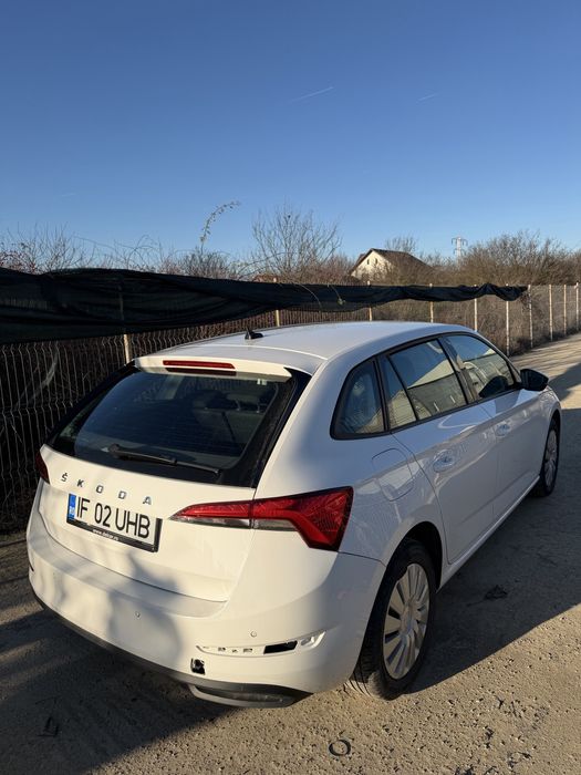 Skoda Scala 2020 64.000 KM 1.0 BENZINA usor avariat / avariate