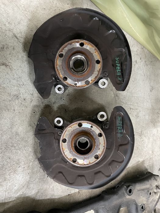 Fuzeta stanga / dreapta Skoda Superb Octavia 3 passat b8 golf 7