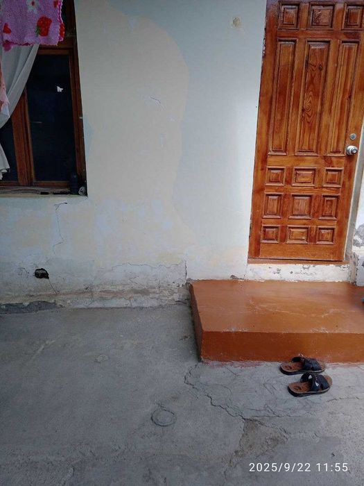 Keles sputnikda uy sotiladi 2.8 sotix