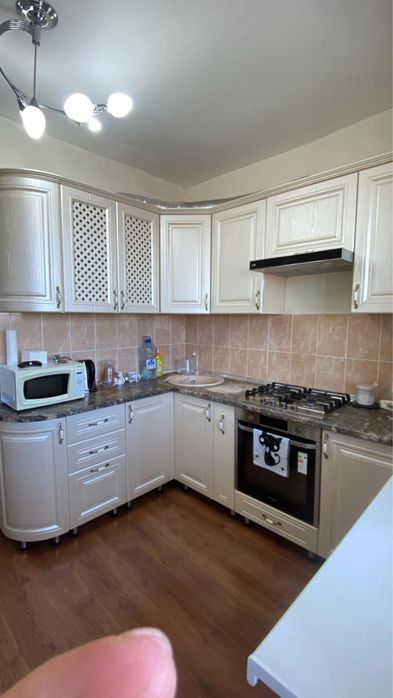 Продается кухонная гарнитура