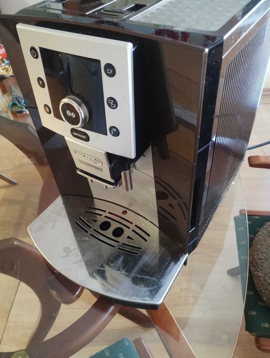 кафеавтомат Delonhi Perfekta ESAM 5550