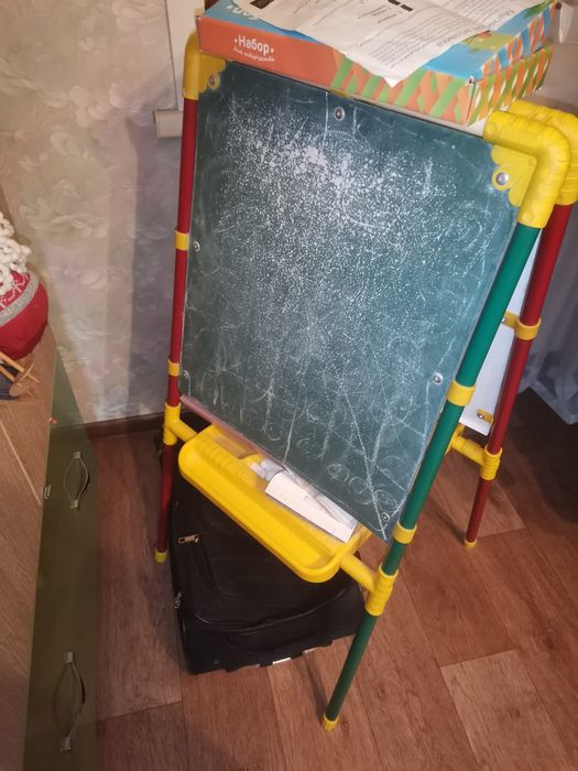 Мольберт Nika kids/доска магнитная