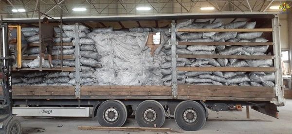 Шашлык учун киргиз ва ангрен кумирлар мавжуд,доставка бор