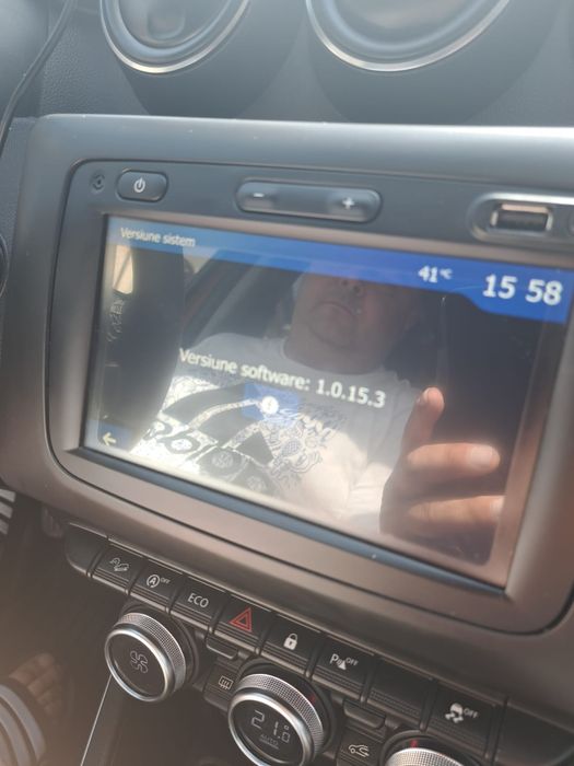 USB Harti navigatie GPS Dacia Renault activare ANDROID Auto CarPlay