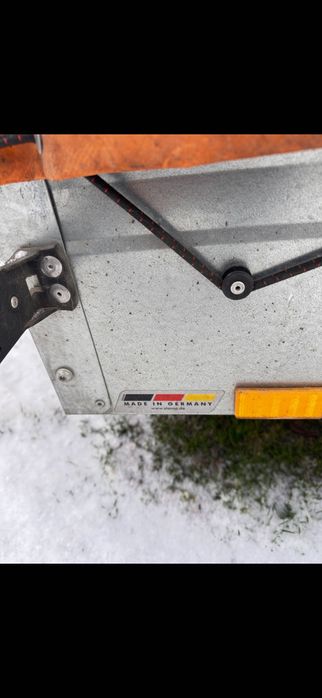 Remorcă cu prelată 2024