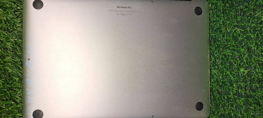 Macbook Pro 15 16Gb/512Gb