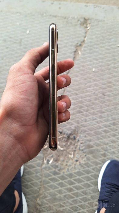 iPhone 11 pro 64tali