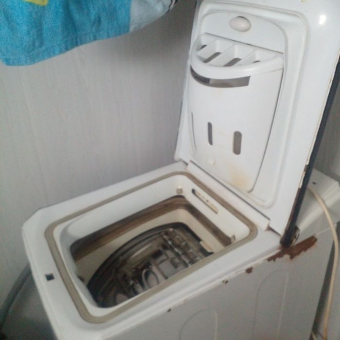 Продам стиральную машину  б.у