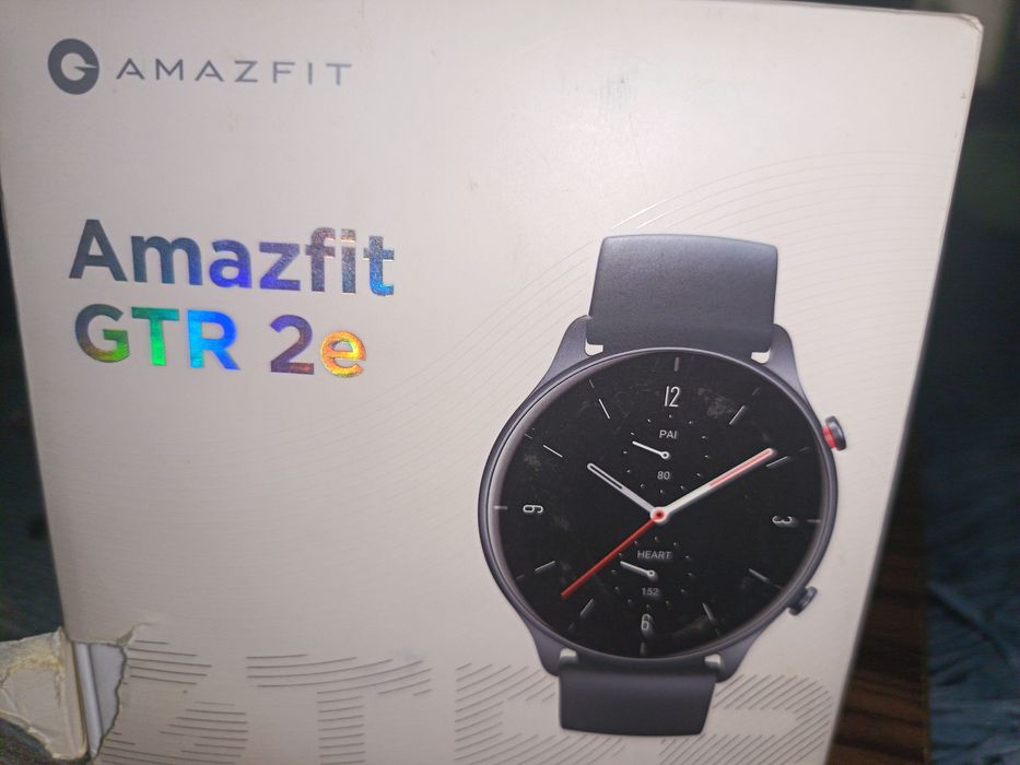 Amazfit gtr 2e смарт часы