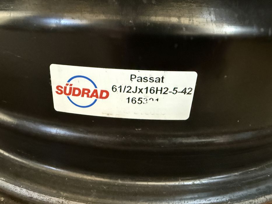 Jante tabla WV Passat R16