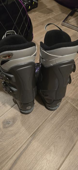 Clapari dama Rosignol marime 38-39 (25.5) pret redus 200 lei  husa cla