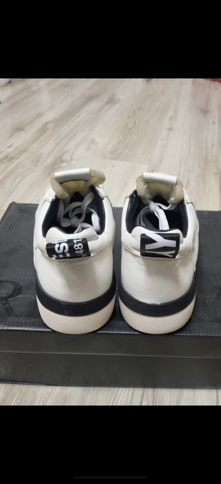 Replay бели сникърси размер 41