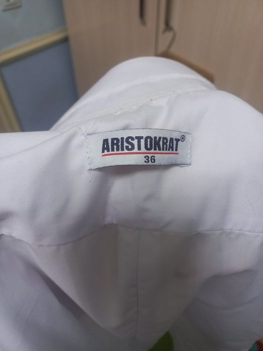 Белые рубашки для школы