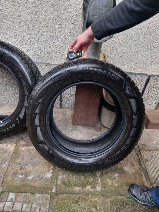 Гуми Goodyear 225 65 17