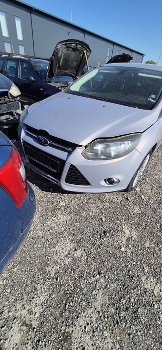 Форд фокус 1.6 D 116hp2012г на части
