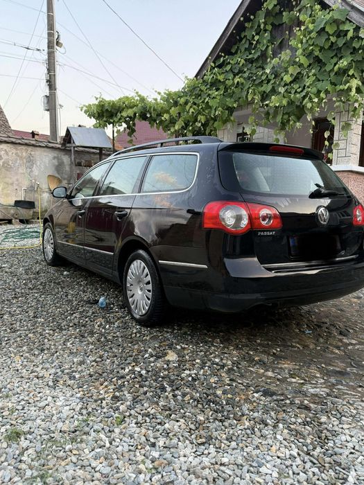 Vand sau schimb passat b6 2.0 tdi