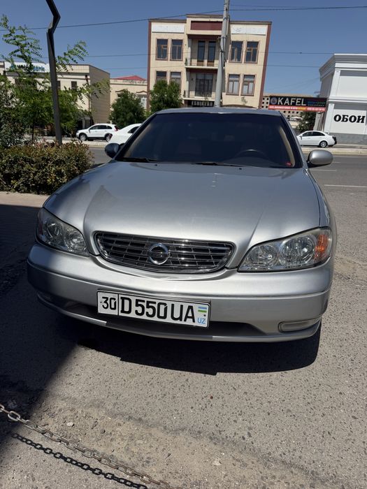 Nissam Maxima 2004