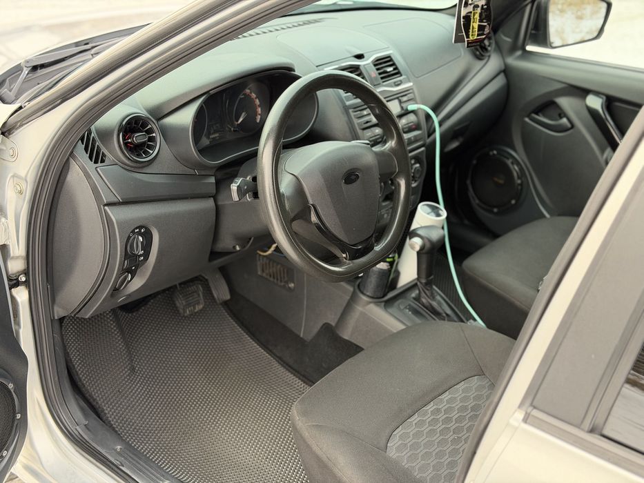 Продам Лада Гранта 20г