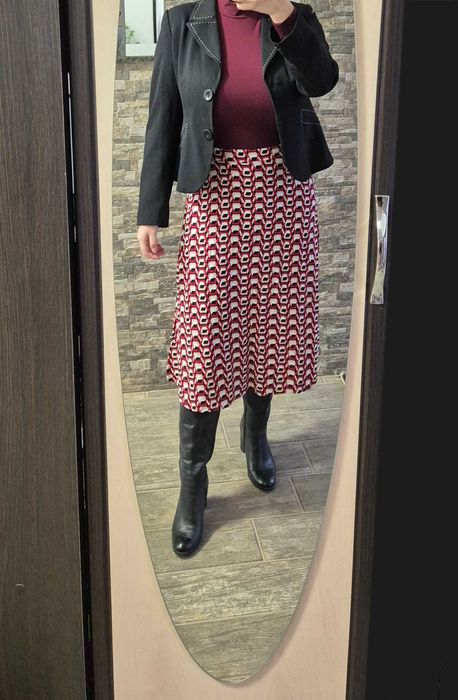 Fusta midi marimea L