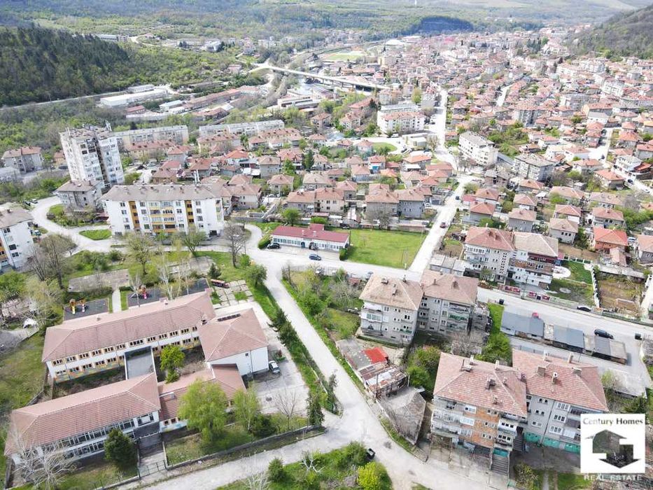 170284 Парцел на територията на гр. Дряново