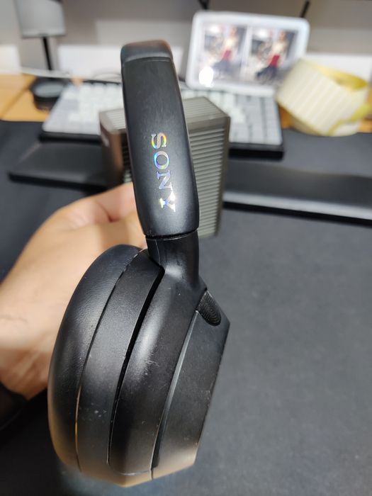 Casti Sony ULT Wear