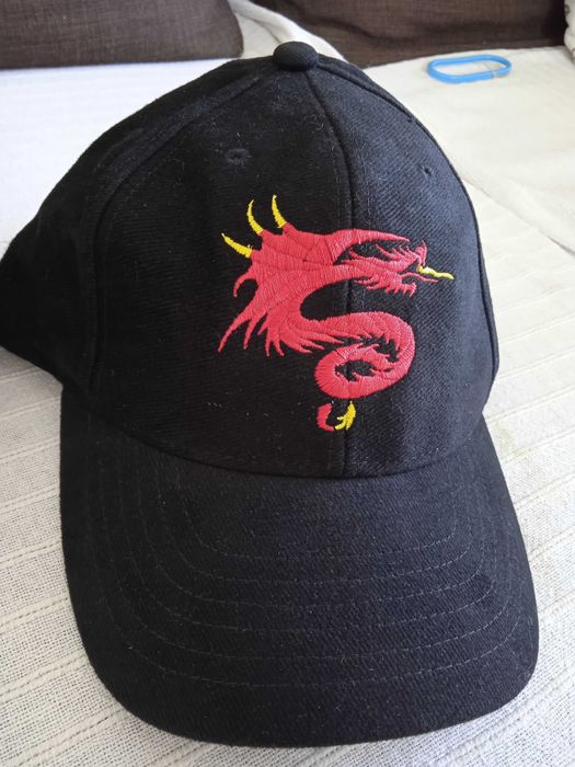 Маркови шапки НОВИ с етикет