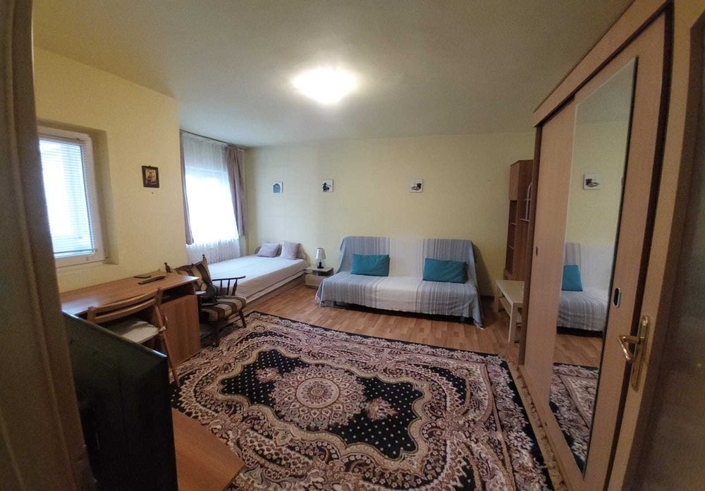 Garsoniera Orsova/ Veteranilor Lujerului 40 m2, et 3/4, bloc 1990.