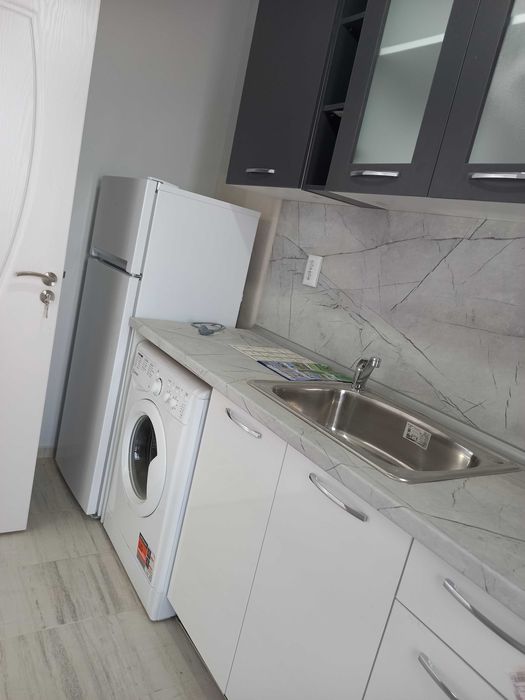 Дава се под наем Двустаен апартамент в с. Въгларово, Област Хасково - 60 кв.м за 280.5 € - Снимка #8