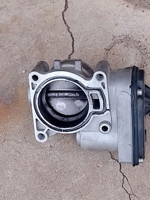 Clapeta Accelerație Noua