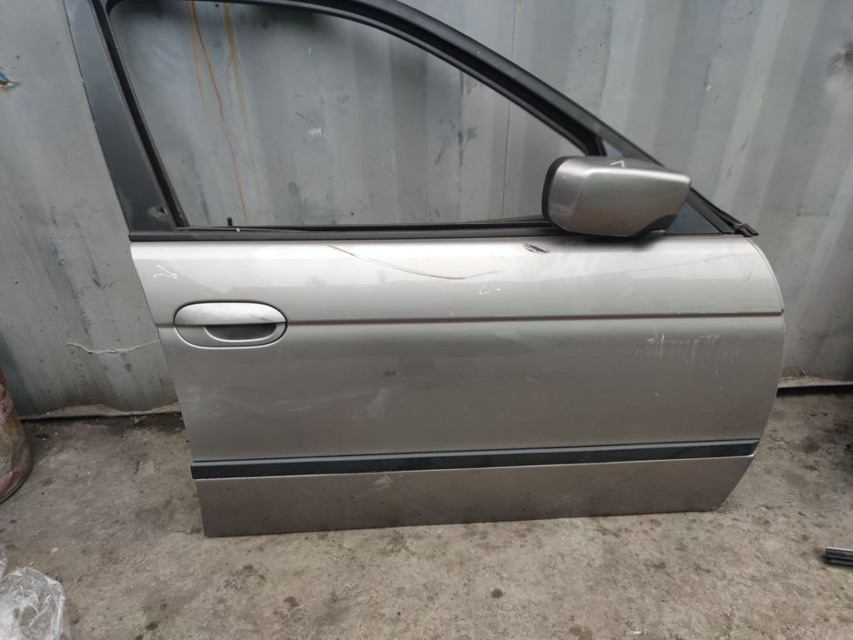 Двери на БМВ е39