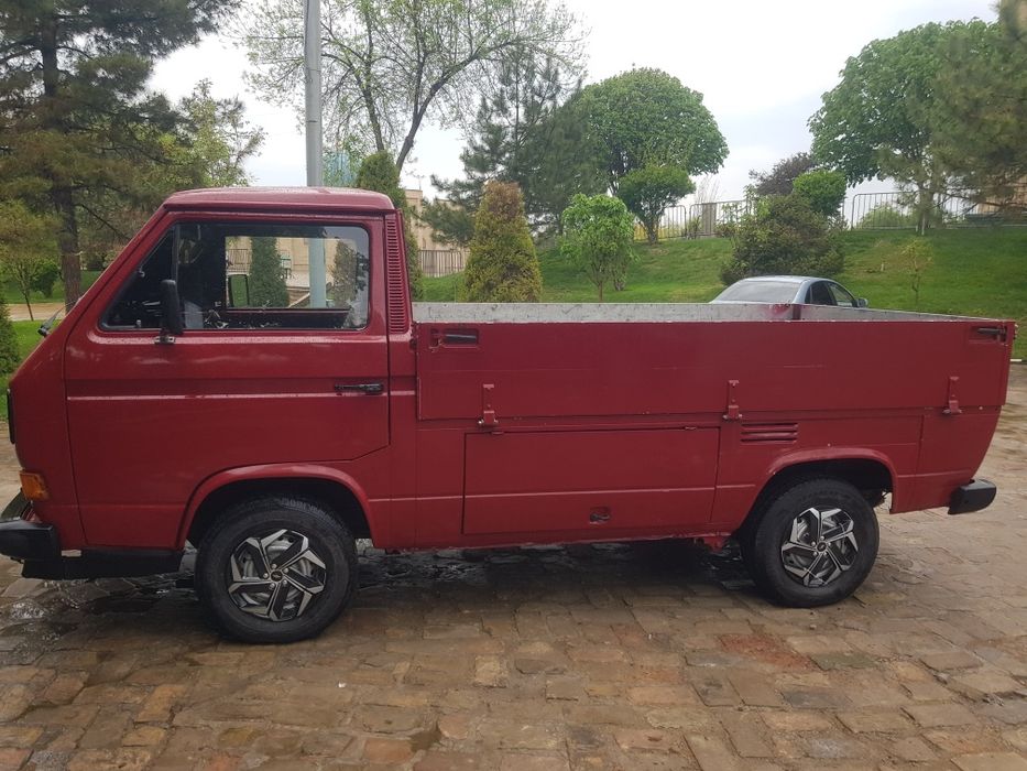 Мошина сотилади volsvagen t3