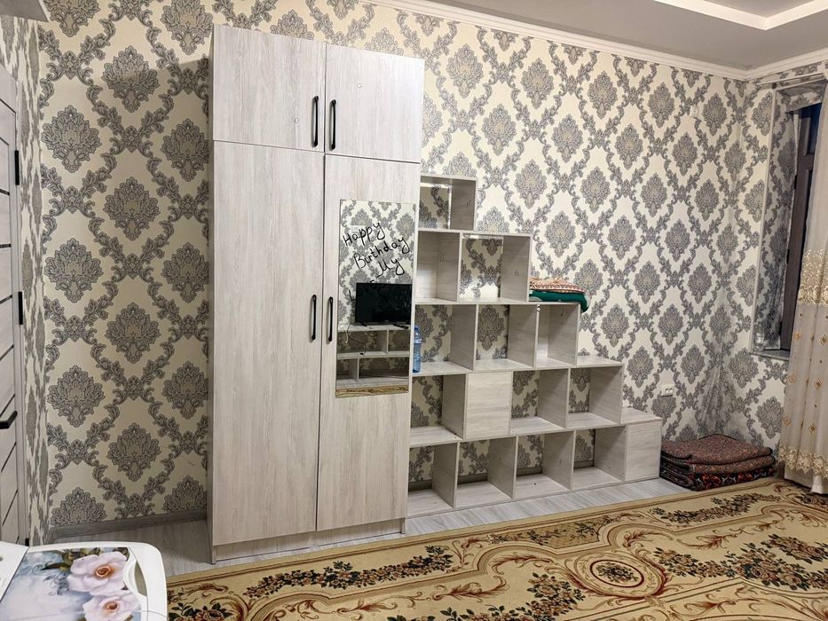 Сдаётся  1 комнатная квартира сергели 3 метро бекат.