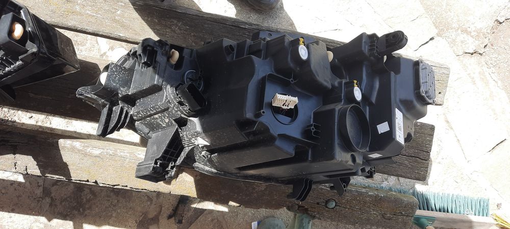 Фар десен ,ляв фолксваген ld 3