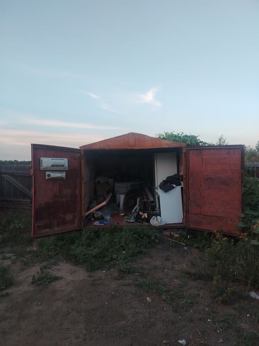 Продам гараж без пола