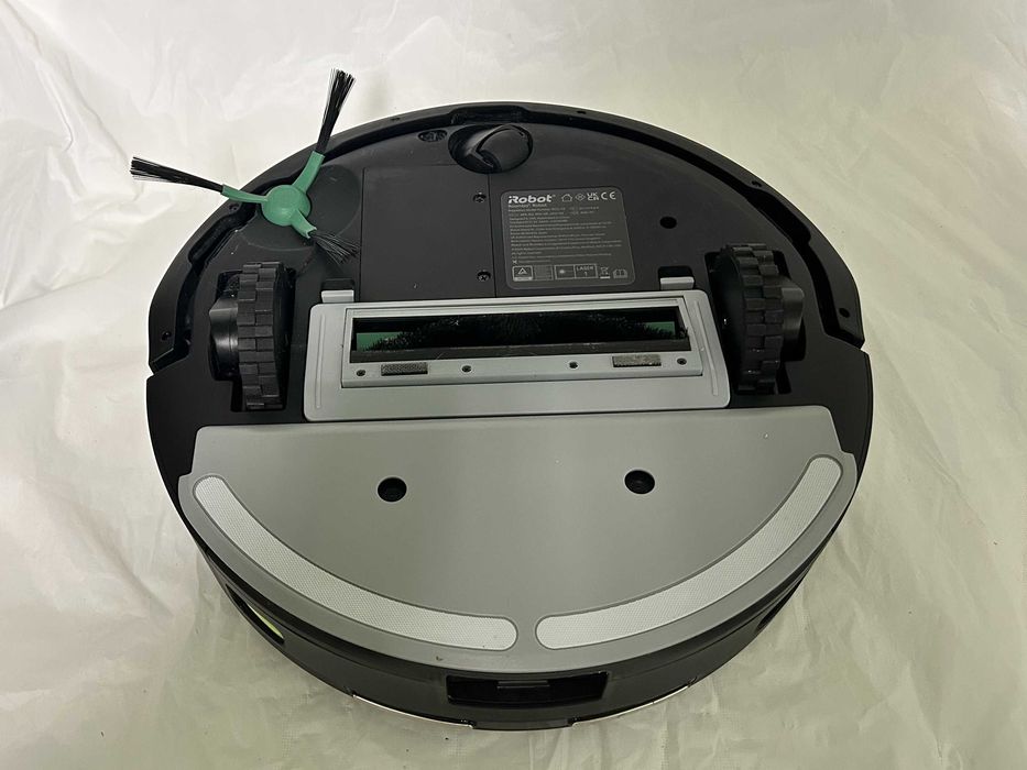 Прахосмукачка робот iRobot Roomba 105 combo + станция за автоматично разтоварване, гаранция!