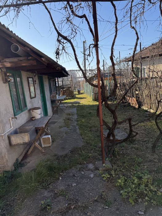 Casa de vanzare in Goranu pe str. Digului