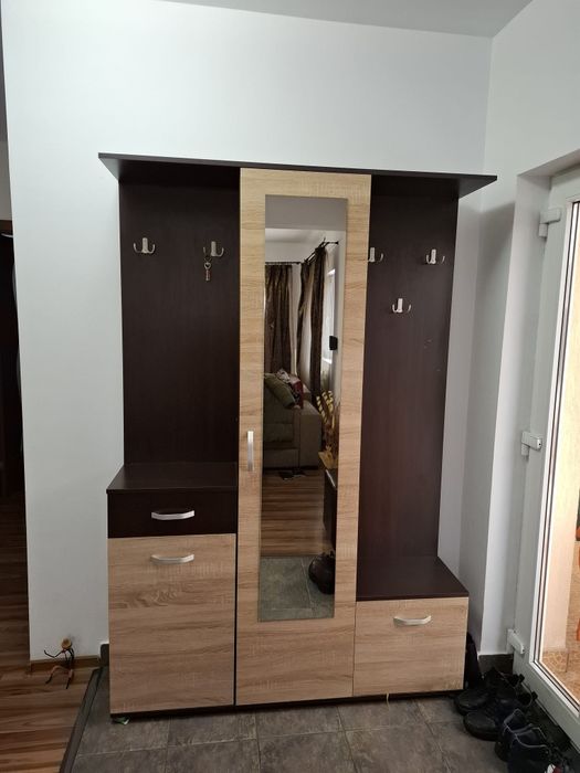 Mobilier living+ mobilier hol +canapea