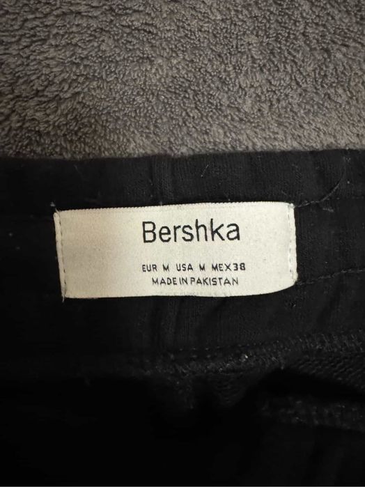 Къси гащи на Berskha