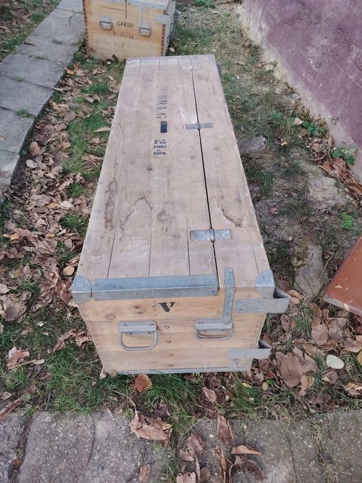 Vand ladă militară