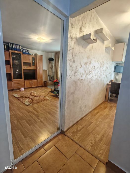 De Vanzare GARSONIERA Tudor Vladimirescu bloc 1990