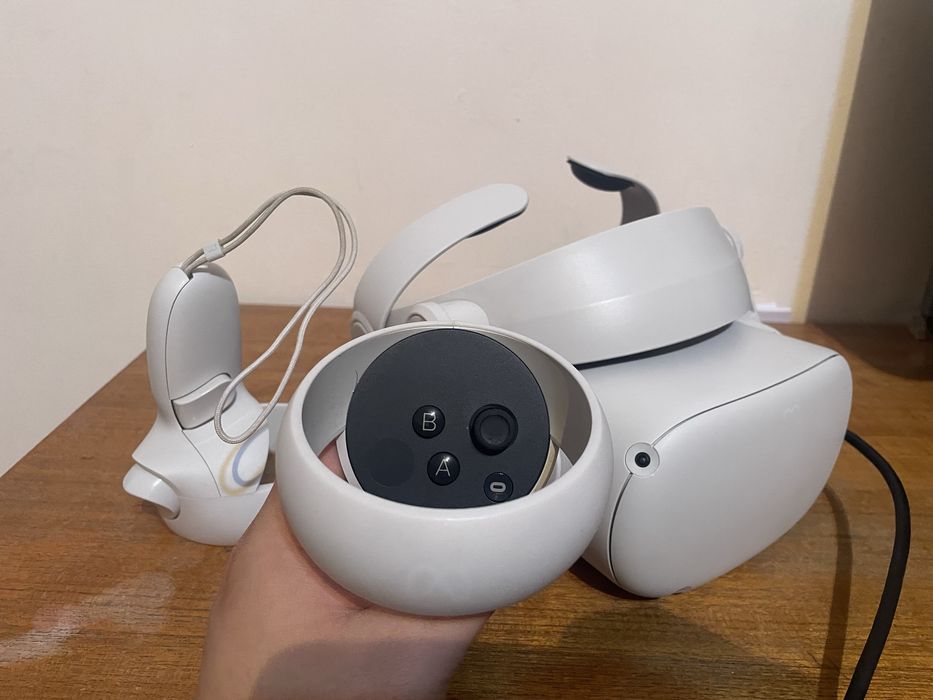Oculus quest 2 вертуалный
