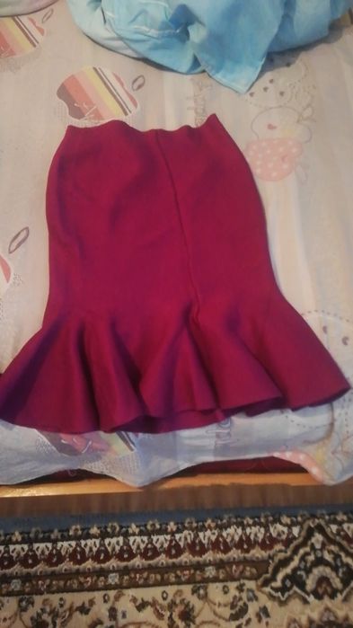 Распродажа зимние юбки и пиджаки чёрные по 2000тенге